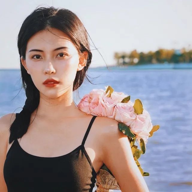 港风头像ins原宿复古港风冷淡小众高清成熟女生头像