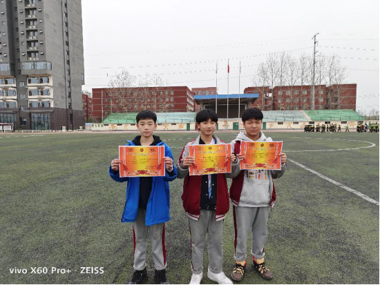 快乐跃动绳采飞扬淮阳区羲城中学启航部举行跳绳比赛