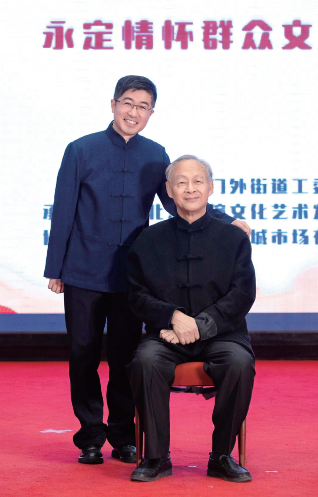 北京市青联委员中国煤矿文工团曲艺团相声演员应宁让作品出自生活让