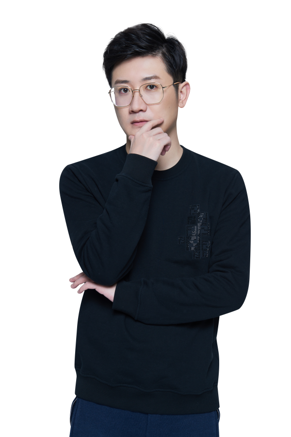 传奇老板白鲨用热爱书写青春与情怀