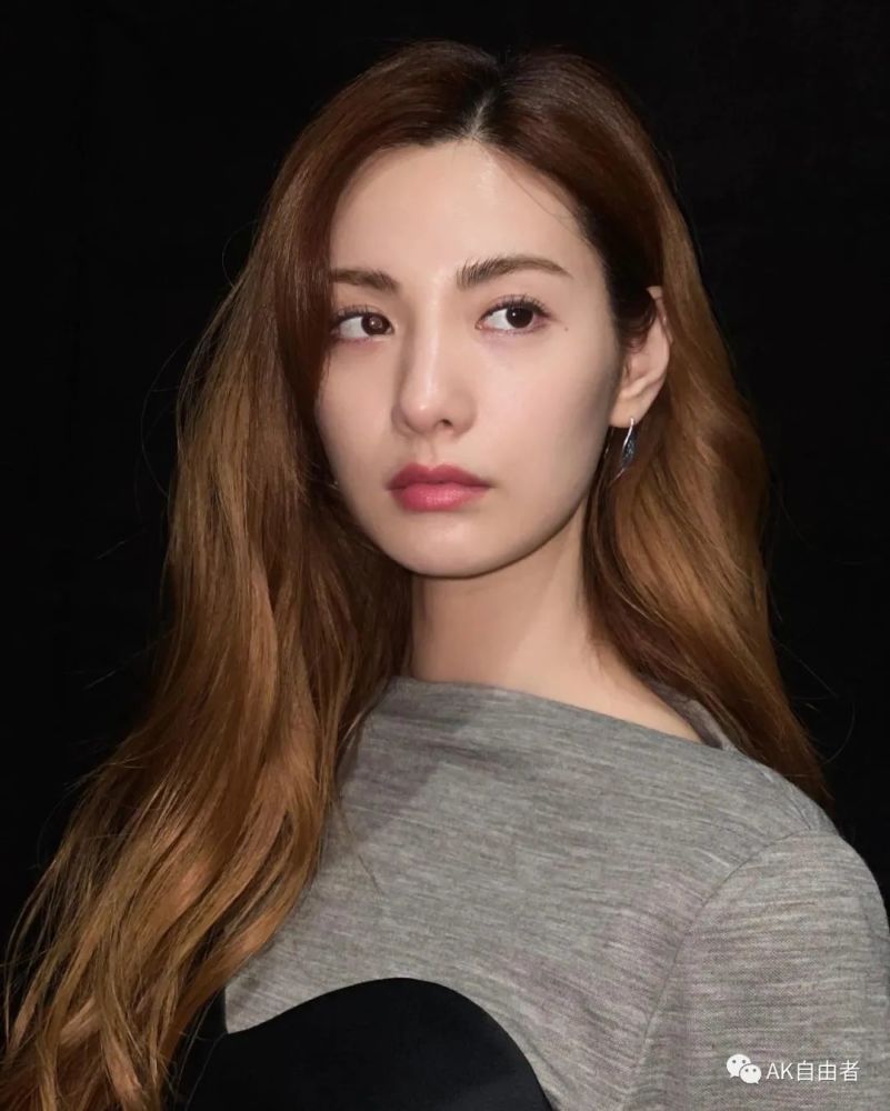 韩国女神林珍娜日常自拍