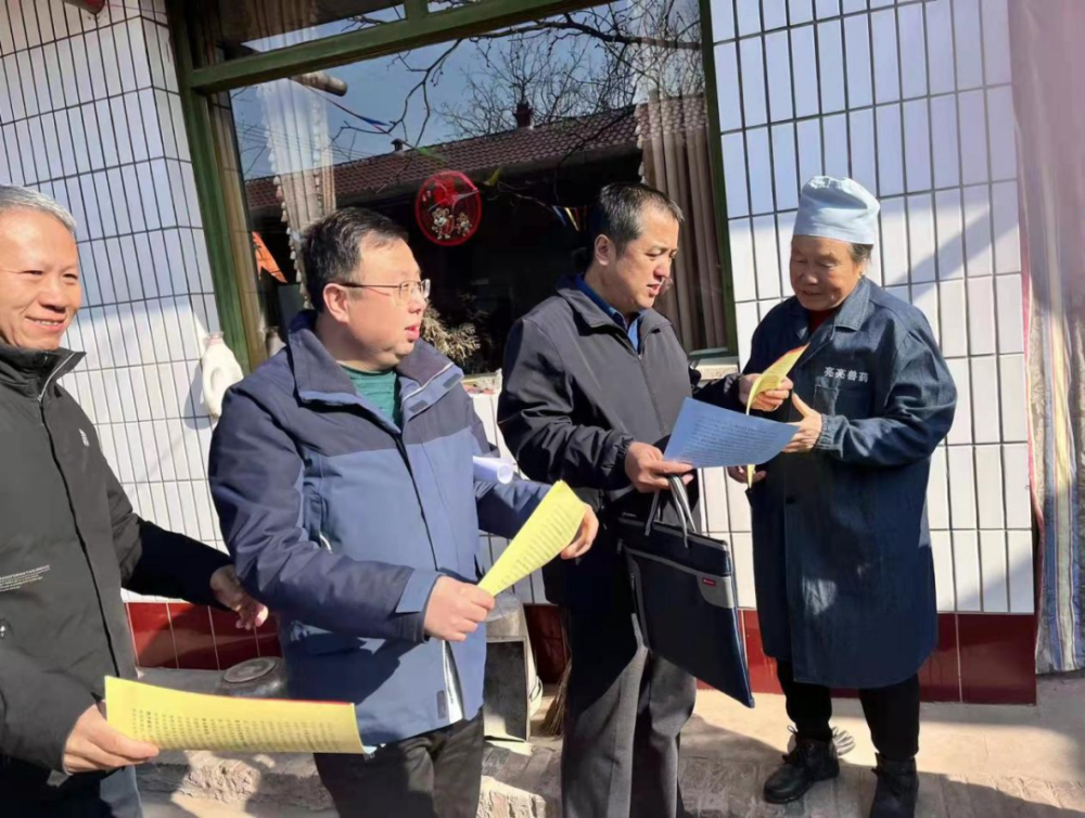 文水县财政局开展入企进村服务工作