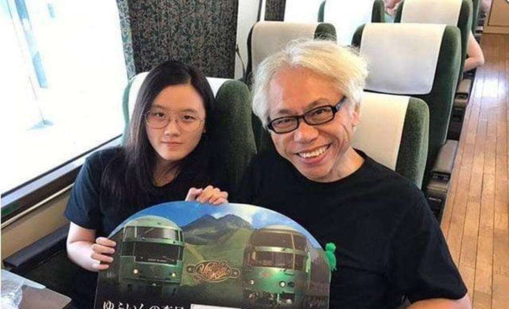 台湾65岁音乐人李坤城被爆病危本尊辟谣表示会照顾好26岁女友