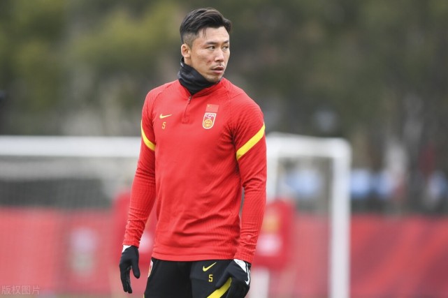 曝山东泰山有意引进张琳芃补强郭田雨即将拿到签证赴葡萄牙留洋