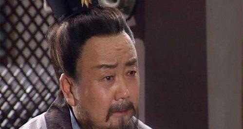 董卓巅峰时期阵容有多厉害两个顶尖军师三位帅才十余名猛将