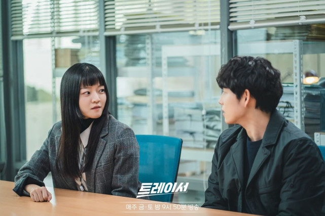 《社内相亲》在线完整观看(免费熟肉加长版)【1080P中字】熟肉已完结 - 小轻秀场