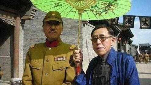 这个数字令人感到痛心,但是汉奸也分为很多种类,鬼子的翻译官,日本的