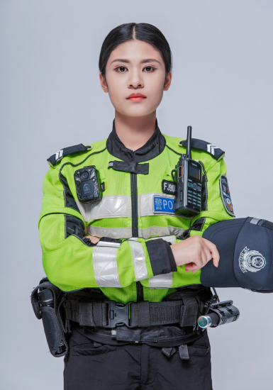 三八妇女节看桂林交警巾帼风采