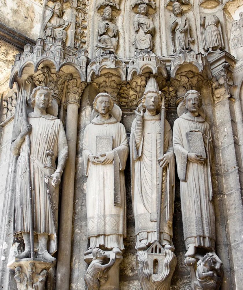 四圣徒像夏特尔教堂法国雕塑作品欣赏三百八十九