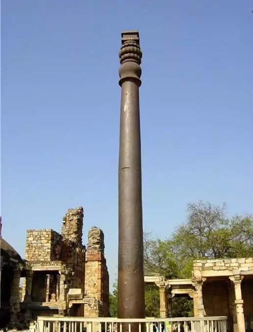 奇迹印度这根6吨铁柱1500年来几乎无锈耐腐蚀性99