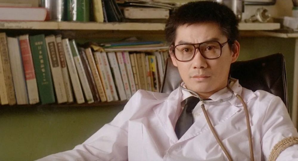 《彩云曲》:这部刘德华的银幕处女作,却找不到他的署名_腾讯新闻