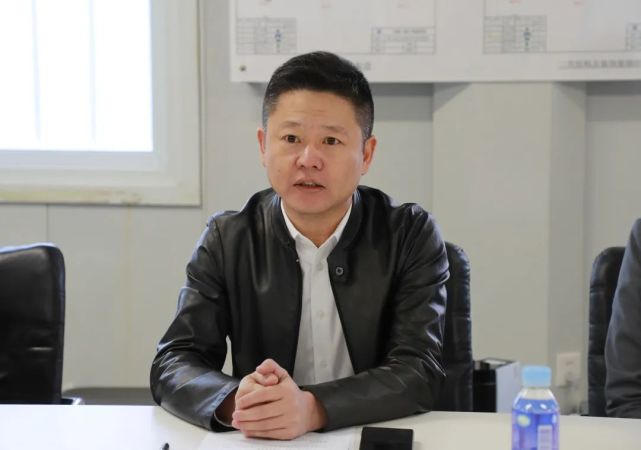 检察分院党组副书记,副检察长马庆巨,检委会专职委员黄永文一行前往内