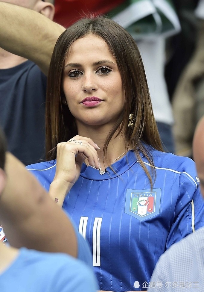 因莫比莱维秘超模娇妻图集