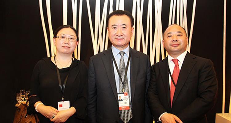 1993年小伙怀揣400元闯深圳看他如何逆袭成千亿富豪