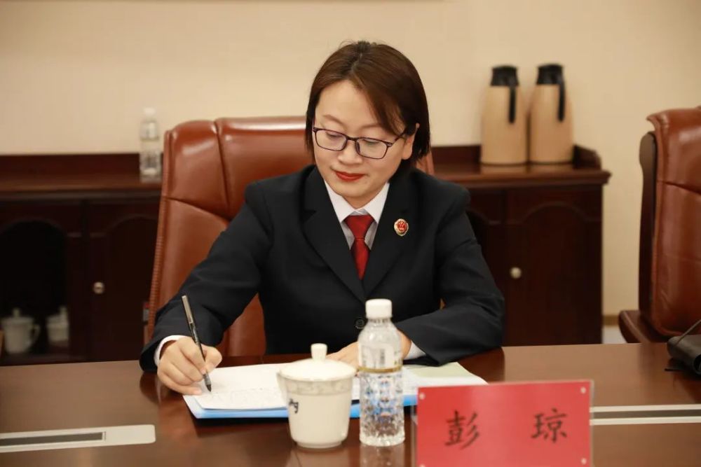 三八节特辑铿锵玫瑰绽放检察之美