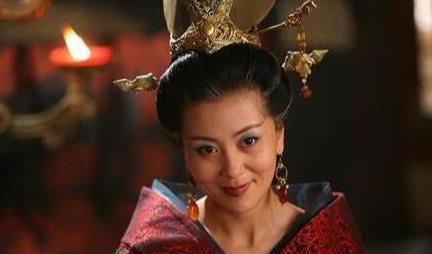 太子非常宠爱爱司马良娣,但是王政君入宫一年多的时候,司马良娣病逝