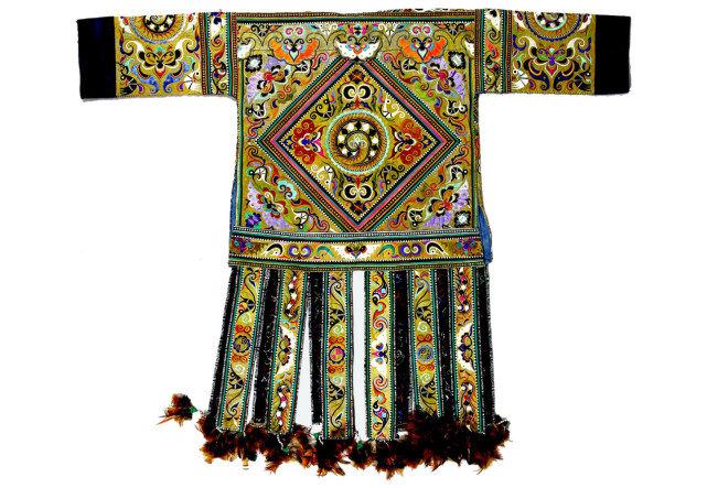 苗族百鸟衣水族斗角舞牛面具众多的民族孕育了丰富多彩的民族文化