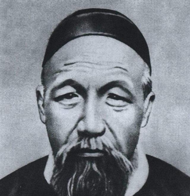 该不该给子孙留财李鸿章混血孙子用一生悲剧证明留财不如留德