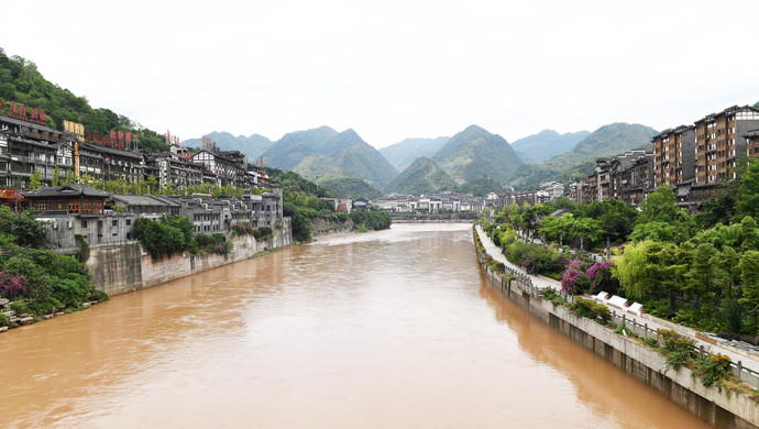 雲貴川三省共同發力:流經茅臺鎮的赤水河已全面禁漁_騰訊新聞