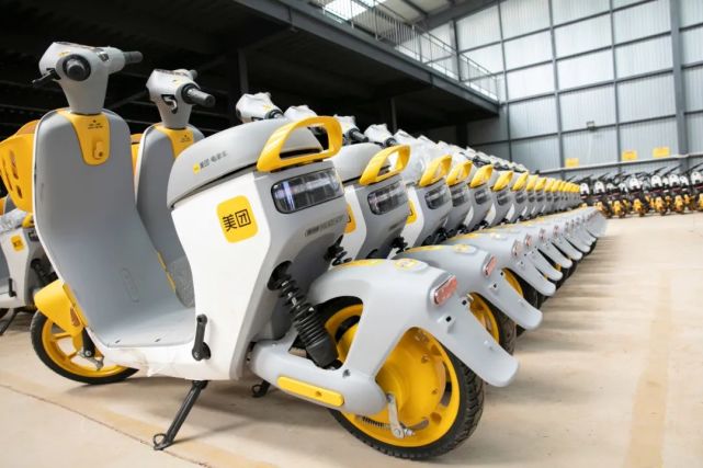 有序投放从3月7日开始在曲靖市区松果和美团共享电单车