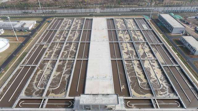 黄家湖污水处理厂多级aao生物池武水集团工程管理部负责人表示,此次