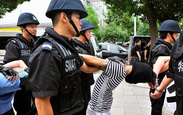 甘肃黑老大魏杰邦落网记