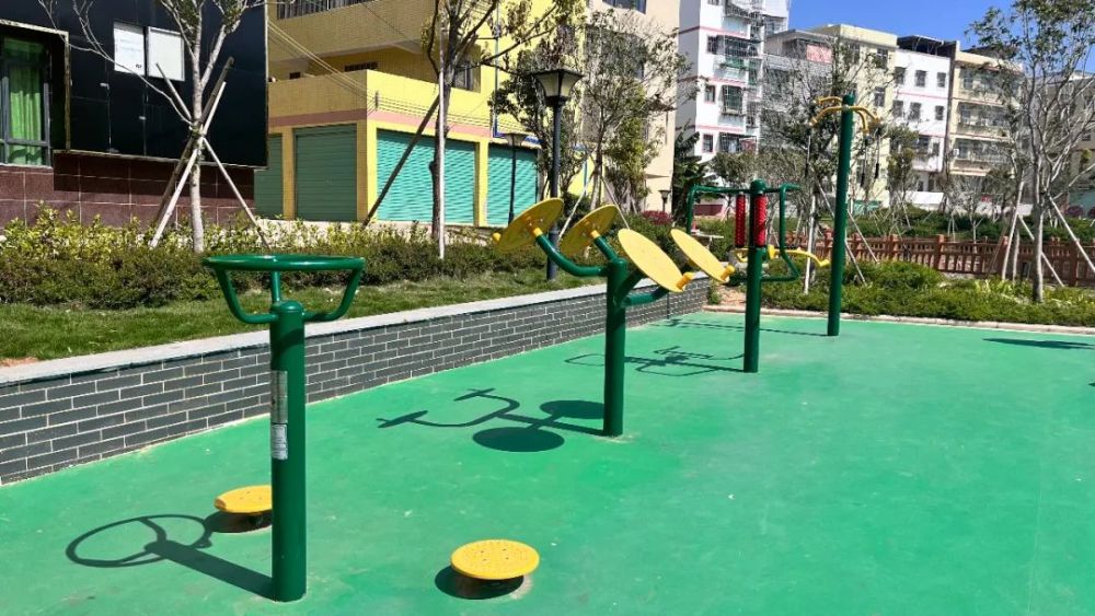 用于农村的健身设施及场地的完善,其中一部分还用于开展全民健身活动