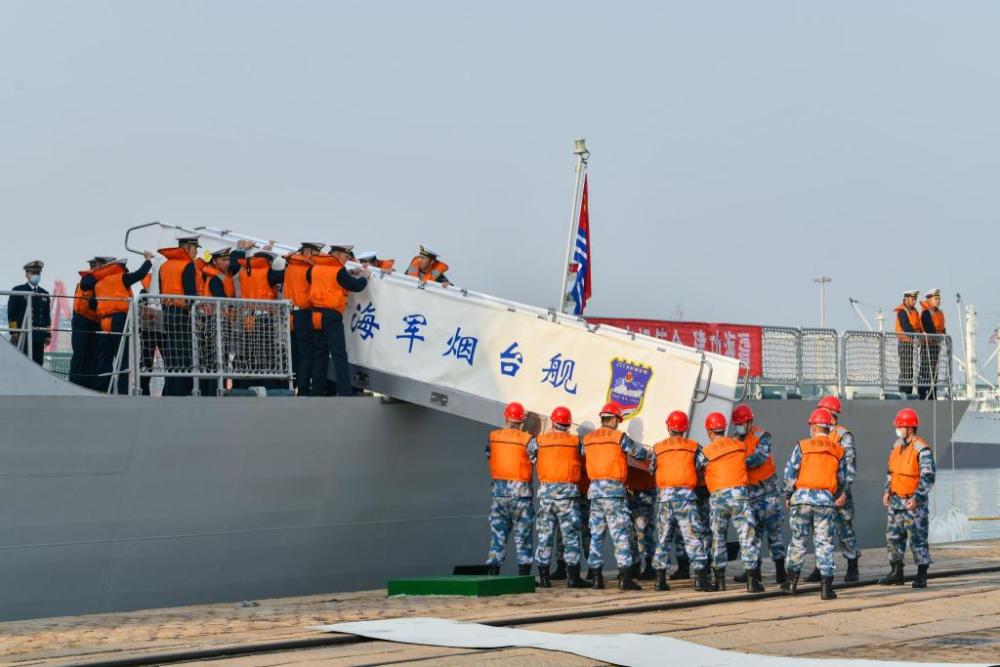 海军第39批护航编队圆满完成任务顺利返回青岛