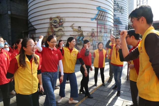 朱紫街精彩遊園會石灣酒廠集團三八婦女節活動精彩紛呈