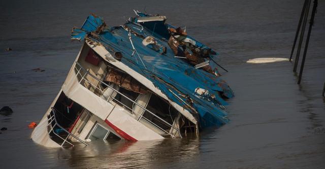 六年前,东方之星游轮沉没事故:共造成442人遇难,45人被追责