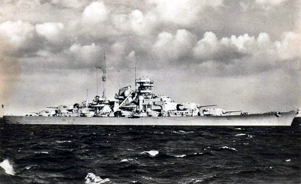 整整两个小时当时世界最强战列舰德国战列舰魔鬼俾斯麦号为何会覆灭