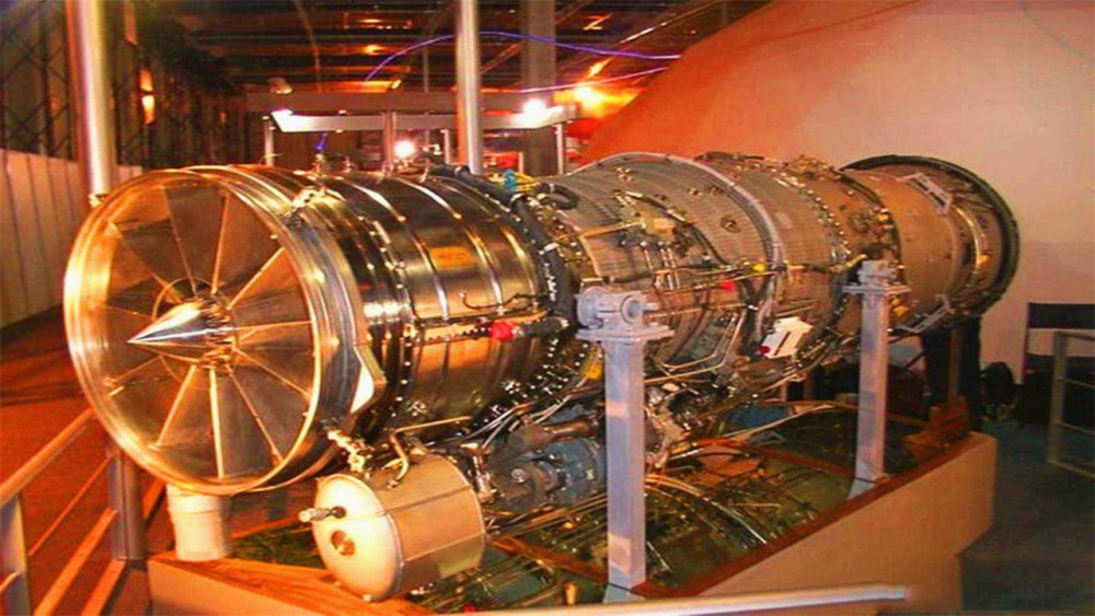 作,这些战机航发性能强大,但相比俄罗斯的这款nk-32发动机却败下阵来