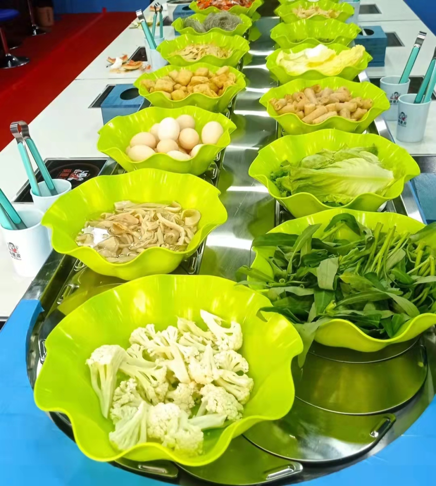 火遍街头的15元自助小火锅看似实惠其实套路满满