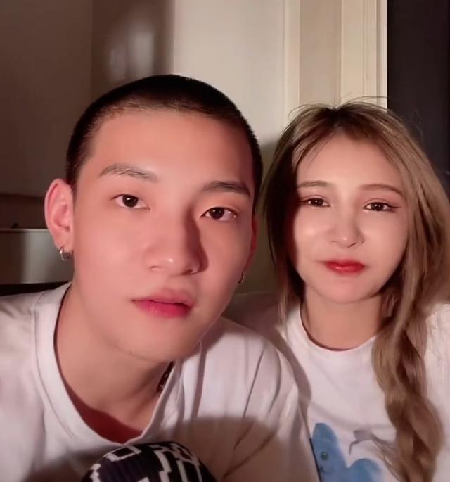 所谓的前男友是指殷世航将所有的大锅都甩给了他,没想到新腾爆料的人