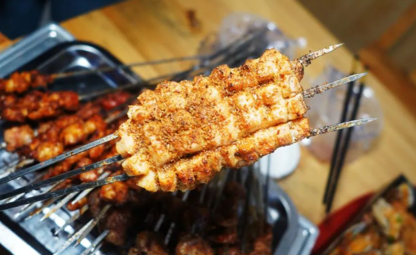 ▍烤大白腰羊眼能益肾气,开胃健力,还能明目.