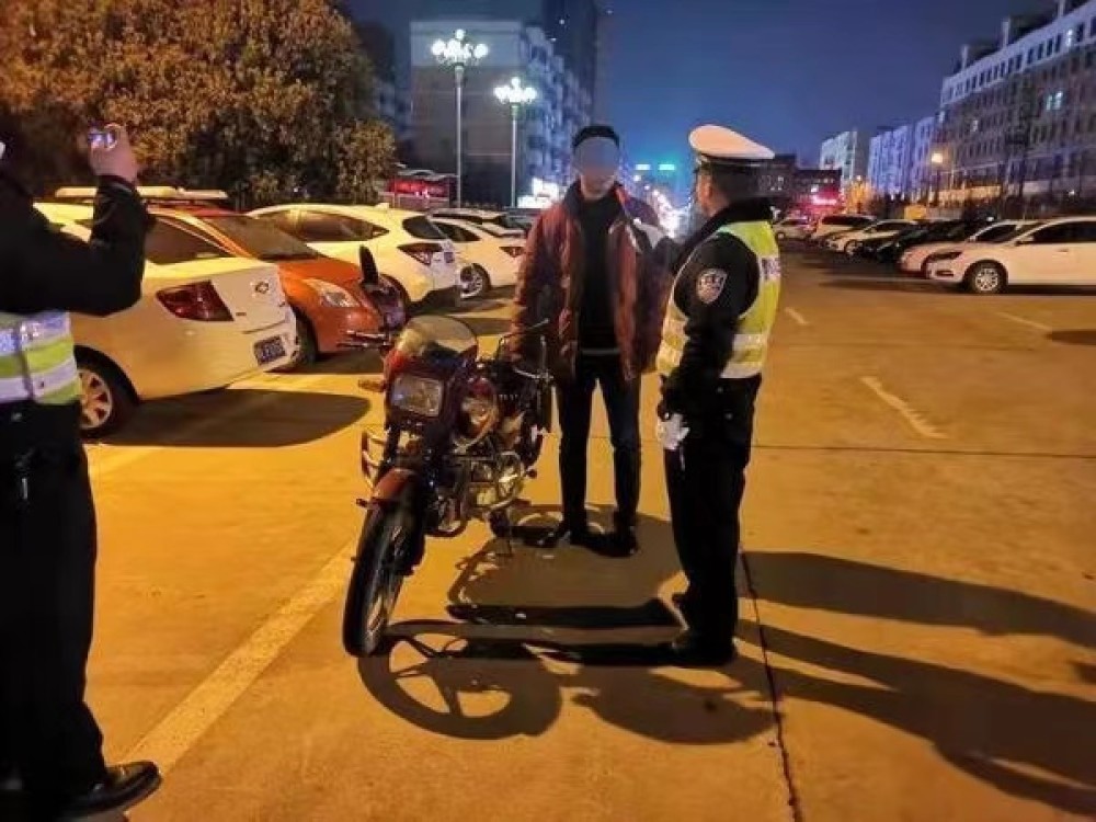 全國政協委員摩托車醉駕能否不入刑