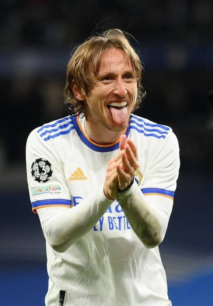 莫德里奇赛后晒照:这就是马德里的赢球方式_腾讯新闻