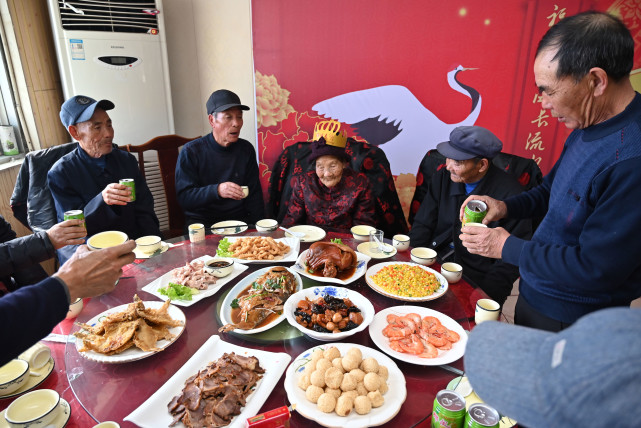 老人生日寿宴图片真实图片