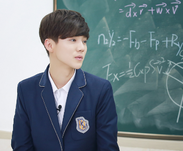 鹿晗被写进初中英语试卷,有家长称要投诉出题人_腾讯新闻