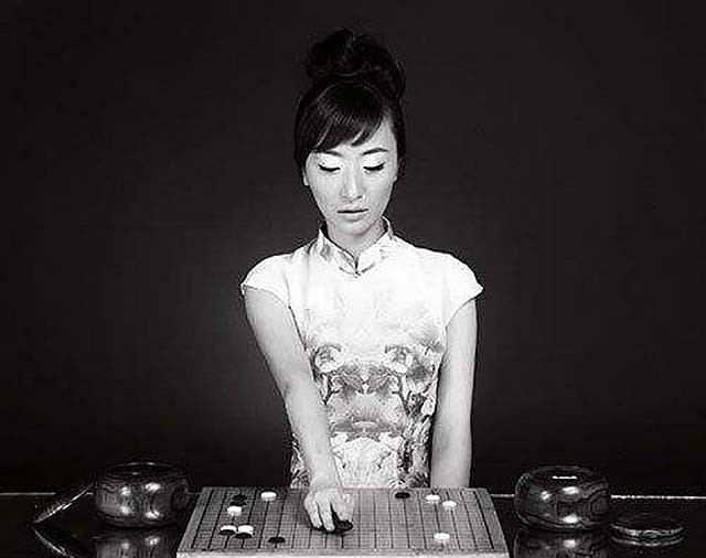 围棋第一美女唐莉与聂卫平传出绯闻让李世石为之折腰