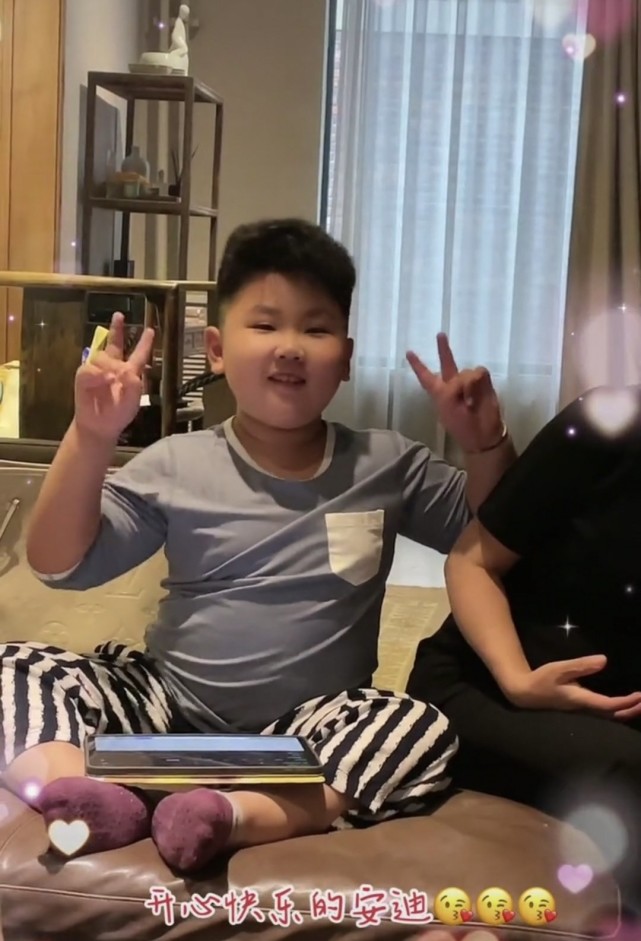 手戴8万饰品,称在幼儿园吃不饱|郭德纲|郭汾阳|李鹤彪|王惠