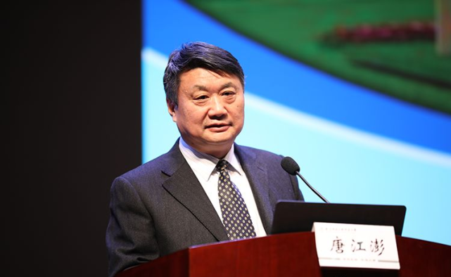 也培养不出优雅生活者|江苏省锡山高级中学|优雅|两会|唐江澎|网红