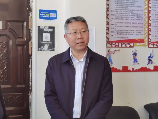 张先宝到汤郎乡调研经济社会发展等工作