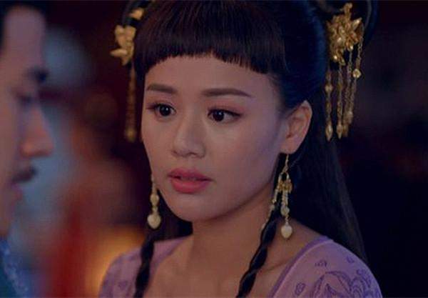 不过,最让z姐出戏的还是《武媚娘传奇》里的马思纯.