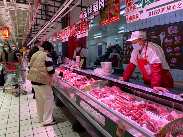 上海市民不用囤!现在是猪肉供应高峰,价格低谷