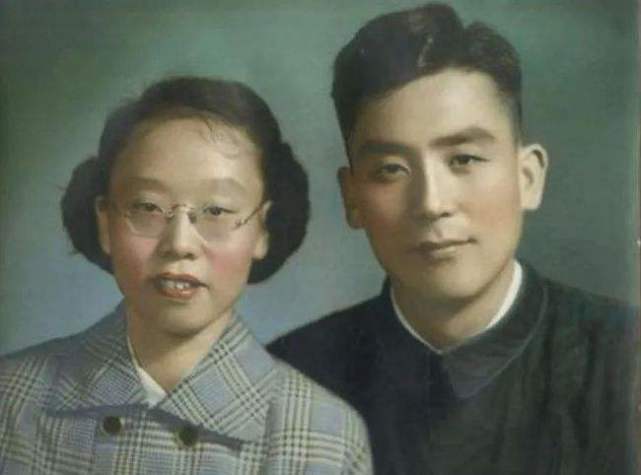 的底蕴人物才更加地丰满,电视剧《横空出世》中王茹慧便是有原型的,她