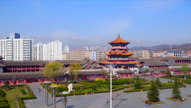 【创建文明城市 华亭在行动】创文明城市 享幸福生活