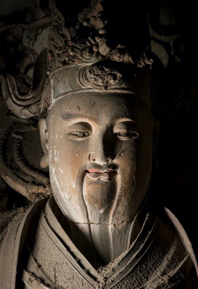 汾阳小相村灵岩寺铁佛图片