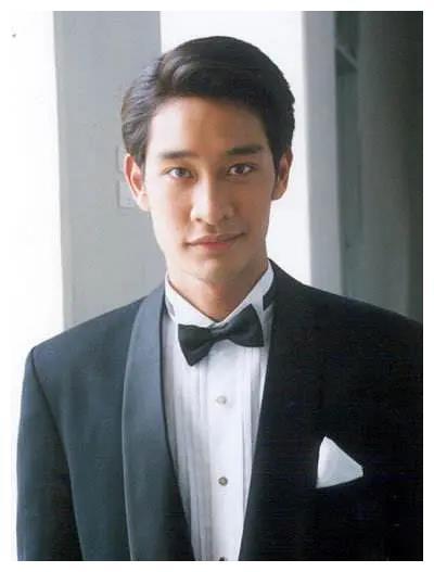 泰国男星pong自曝曾与中国女星谈恋爱网友猜测是毛林林