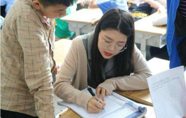教师岗发生“大调整”，老师们工作范围有所变动，北京率先实行英孚教育青少儿英语价格